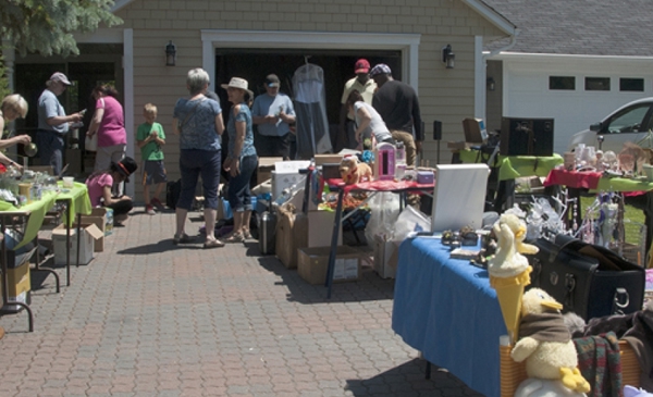 Week-end des aubaines : Grande vente-débarras à travers la Ville de Chambly