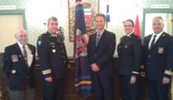 Droit de cité du Régiment de Maisonneuve : parade militaire d’envergure à Chambly