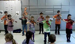 Belle prestation de violon par des élèves de l’école De Bourgogne