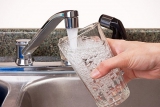 Les résidents de Carignan sur le Golf ne doivent pas consommer l&#039;eau des robinets en raison de la fuite de diesel à Longueuil