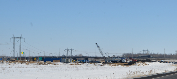 Emplacement ou le MTQ procédera au montage et au test du pont modulaire (Photo: Mathieu Tye)