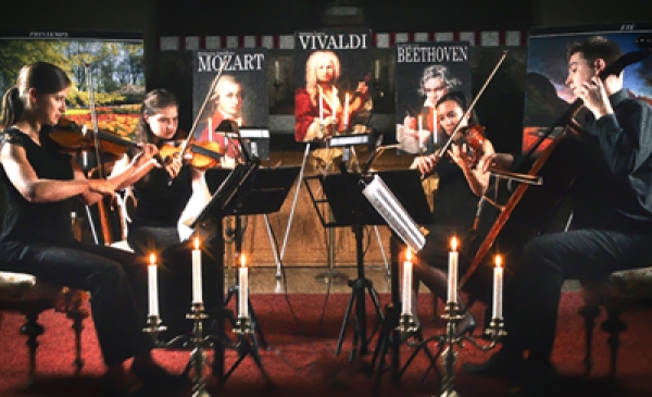 Concert &agrave; la chandelle avec l'ensemble Ambitus