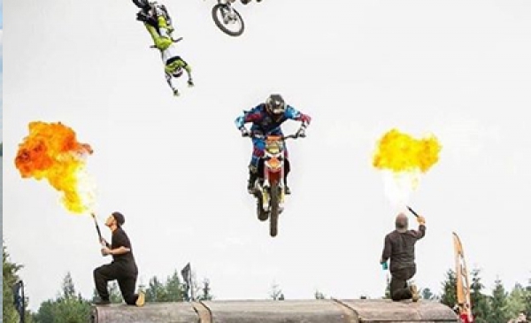 Spectacle de motocross extrême : Milot Land Tour à Richelieu