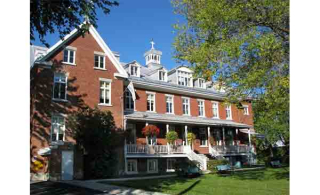Réintégration des services offerts à la population au Centre administratif et communautaire (photo: Ville de Chambly)