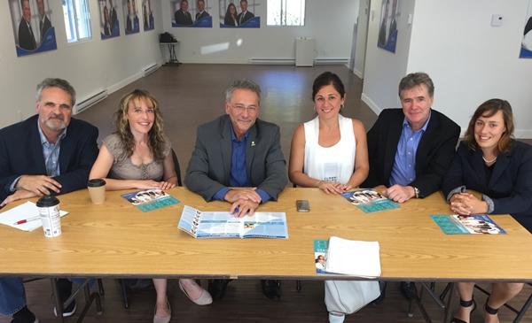 Serge G&eacute;linas, Sandra Bolduc, Denis Lavoie, Paula Rodrigues, Marc Bouthillier et Julia Girard-Desbiens