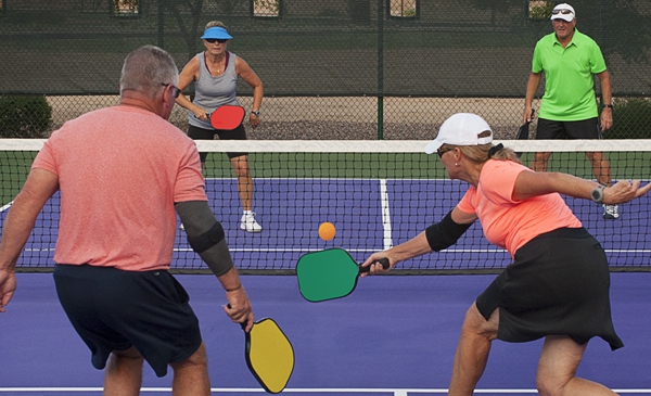 Le Pickleball prend Chambly d’assaut