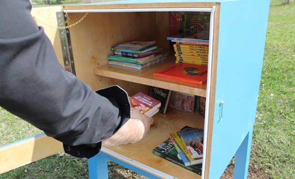 Appel de candidatures pour illustrer/d&eacute;corer les bo&icirc;tes de livres &agrave; Carignan