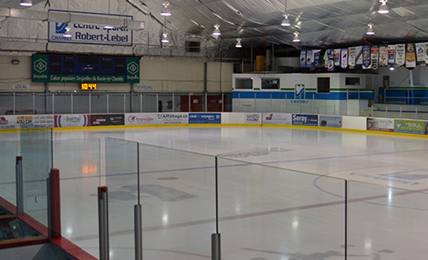 Plus près d&#039;une nouvelle glace pour le Centre sportif Robert-Lebel